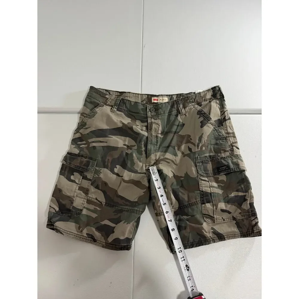 Wrangler Relaxed Fit Cargo Shorts Mens 40 Camo Camouflage Cotton Casual